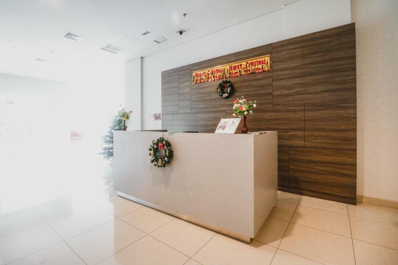 Reddoorz Apartment Near Summarecon Mall Serpong Tangerang Kültér fotó