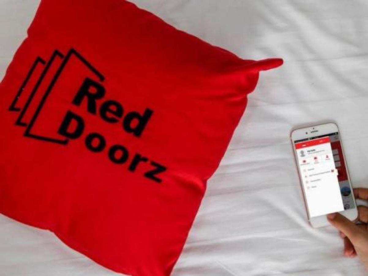 Reddoorz Apartment Near Summarecon Mall Serpong Tangerang Kültér fotó